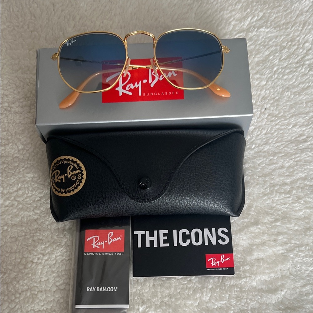 Ray-Ban Gold Frame Sunglasses with Gradient Grey Lenses
